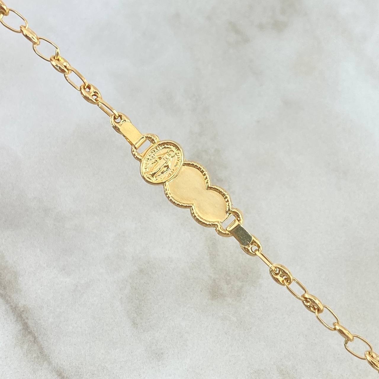 Pulso Bebé GC Placa Nube 1.85gr / 14cm / 3.3mm Bordeada Virgen Milagrosa Oro Amarillo 18K