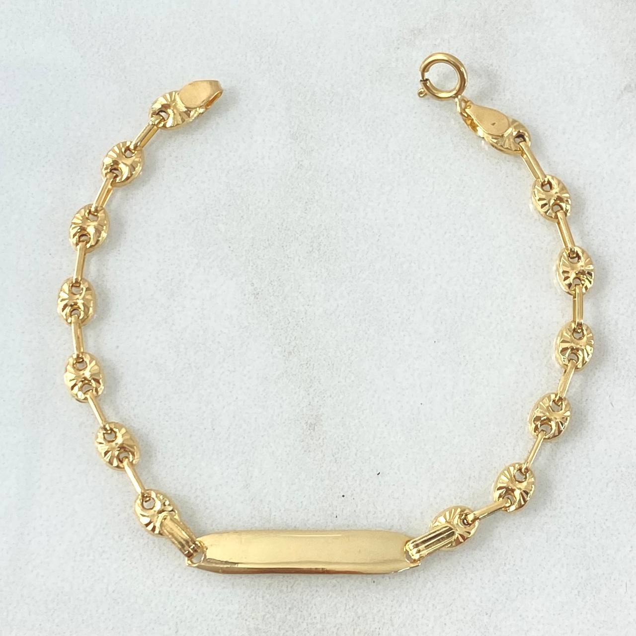 Pulso Bebé GC 2.25gr / 13.5cm / 3.5mm Diamantado - Placa Rectangular octagonal Curva  Oro Amarillo 18K