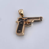 Dije Pistola 11.25gr / 3cm / Circones Blancos Negros Dos Oros Amarillo Negro 18K $