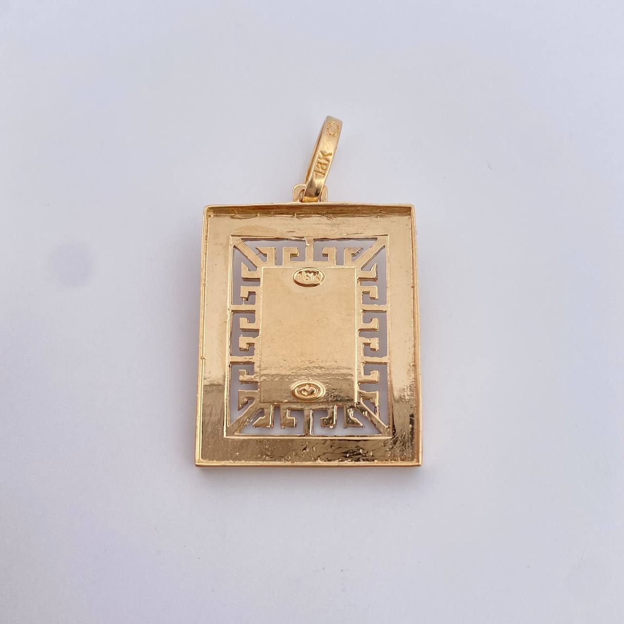 Dije Placa Medusa 6.35gr / 3.7cm / Dos Oros Amarillo Blanco 18K $