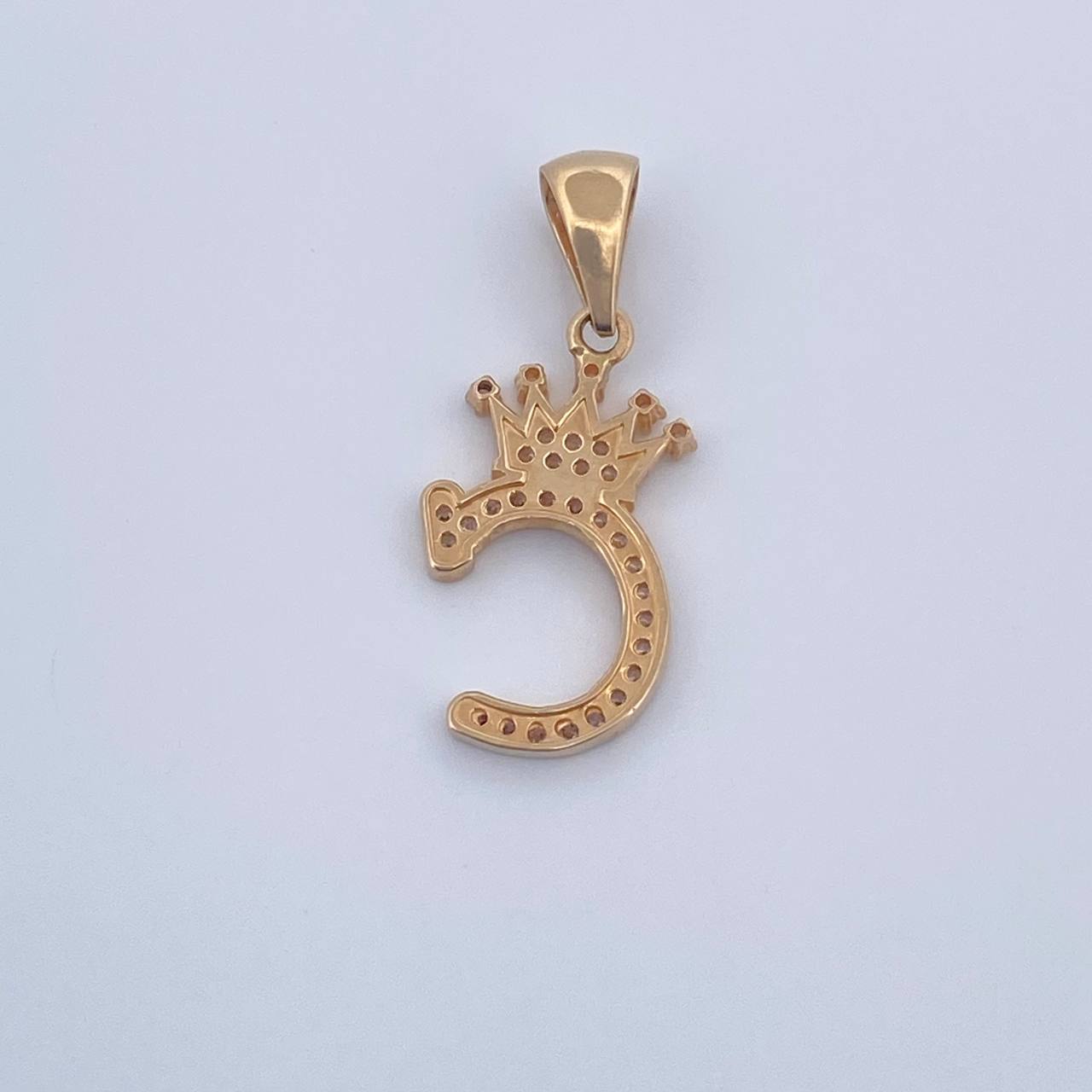 Dije Letra C Corona 1.6gr / 2.7cm-Oro Amarillo 18K &