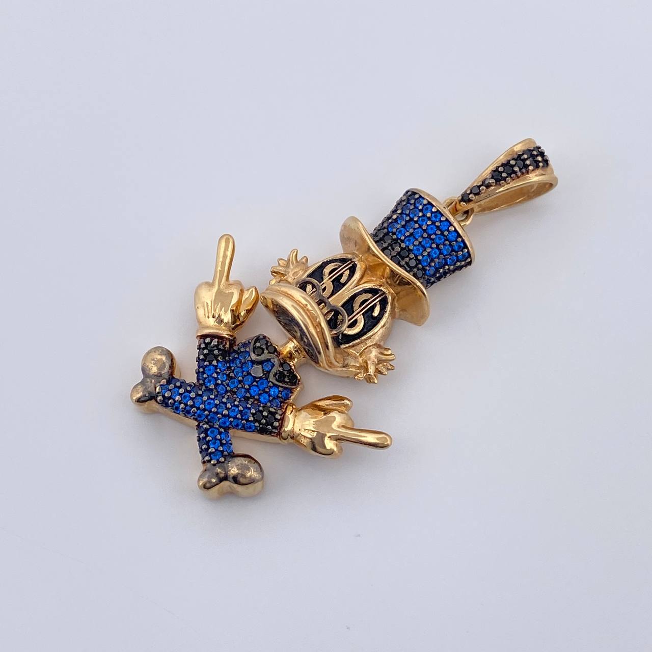 Dije Pato Sombrero 11.6gr / 4.7cm-Oro Amarillo 18K &