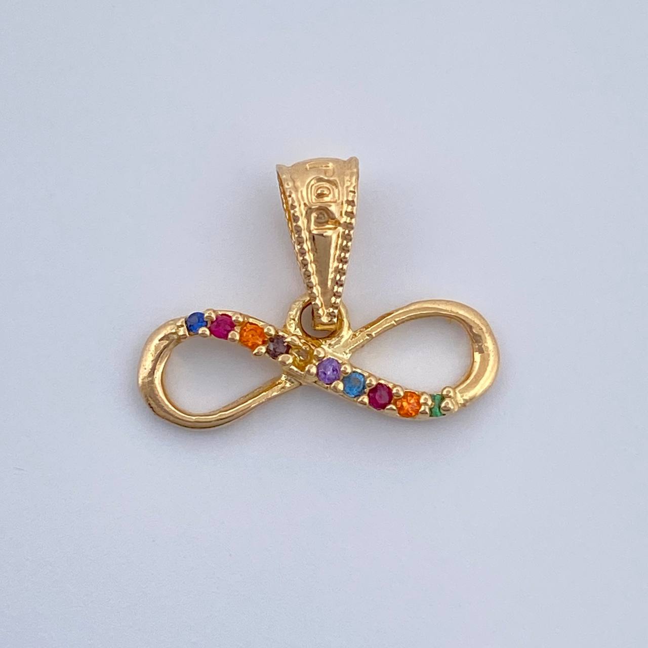 Dije Infinito 0.55gr / 1.1cm-Oro Amarillo 18K &