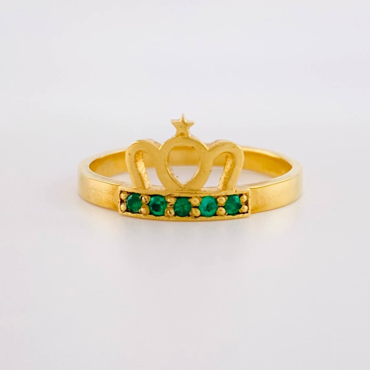 Anillo Corona Real Esmeraldas 25pts 3.85gr / T8 3/4 / Oro 18K