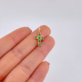 Dije Cruz Latina Cuadricular Esmeraldas 30 Pts 0.9 g / 2 cm Oro Amarillo 18K