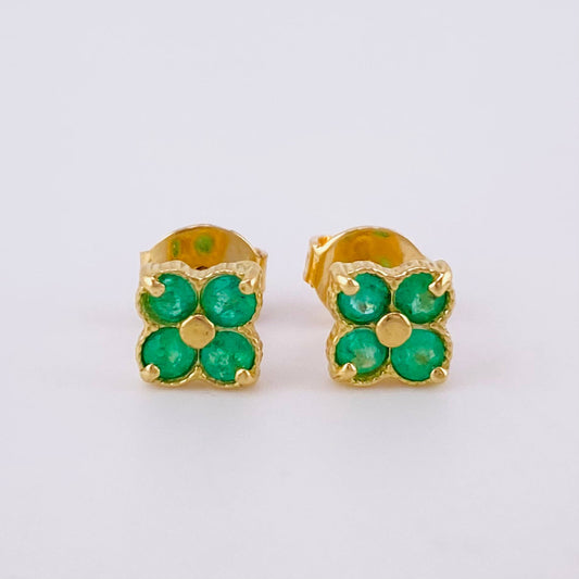 Topos Flor Cuatro Petalos Esmeraldas 60pts 1.6gr / Oro 18K