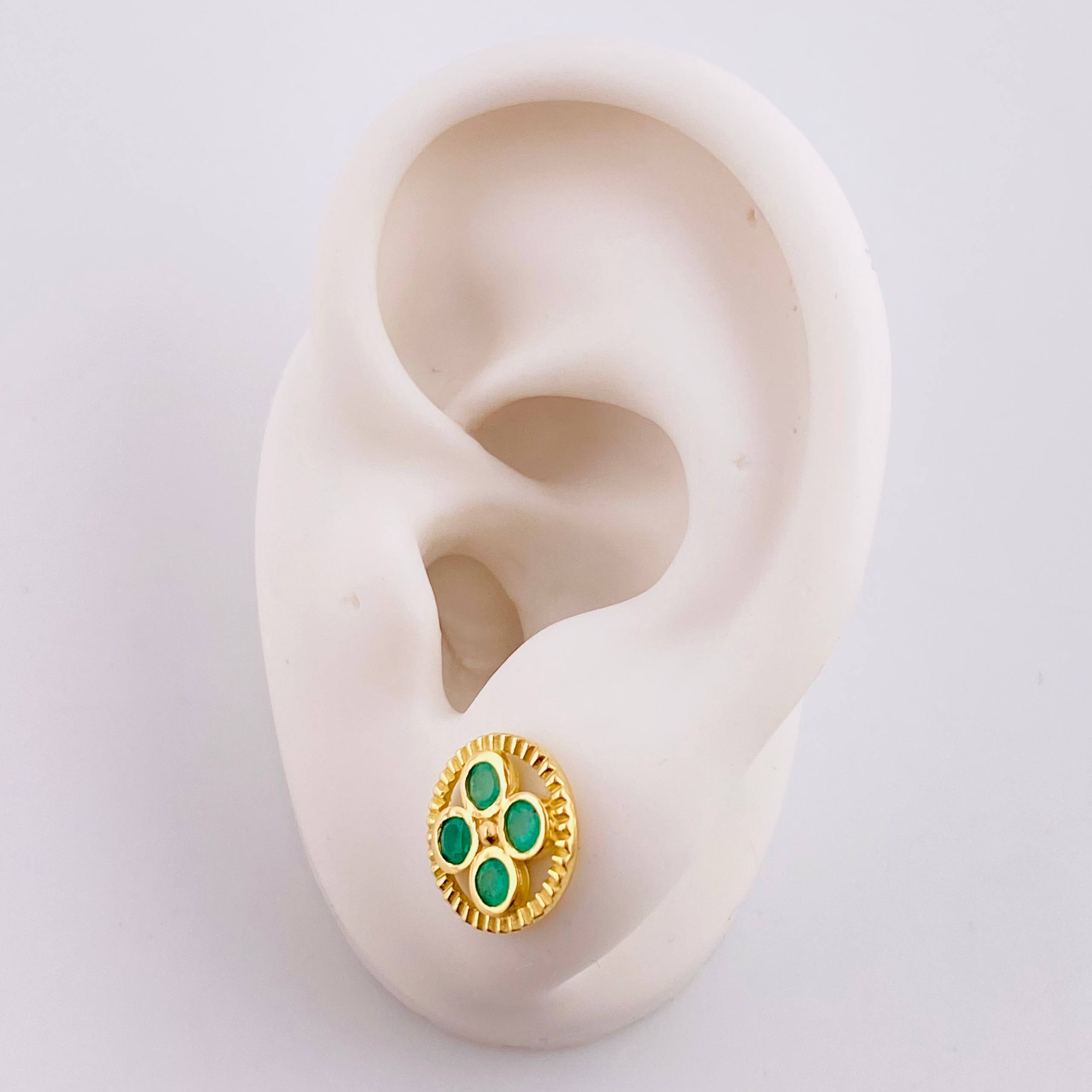 Topos Aro Tetra Mosaical 2.9gr / Esmeraldas 53pts Oro Amarillo 18K (Joya)