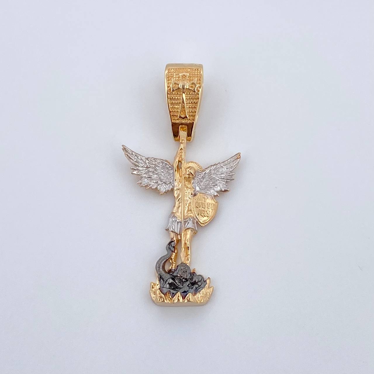 Dije San Miguel Arcangel 5.1gr / 3.9cm / Tres Oros 18K &