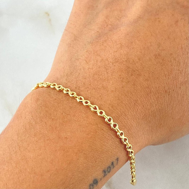 Pulso Infinito 2.35gr / 17.5cm / Oro 18K
