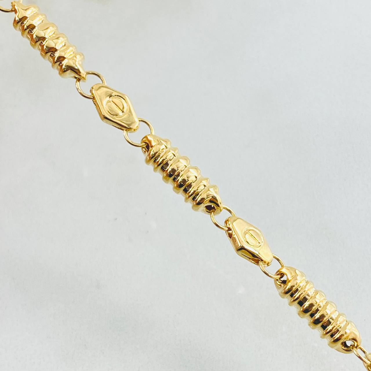Cadena Rustica 17.1gr / 60cm / Oro Amarillo 18K