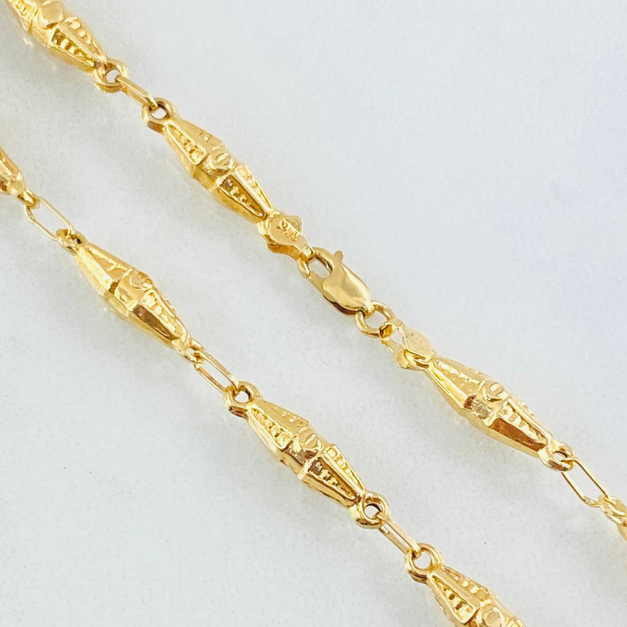 Cadena Rústica 8.4gr / 60cm / Oro Amarillo 18K