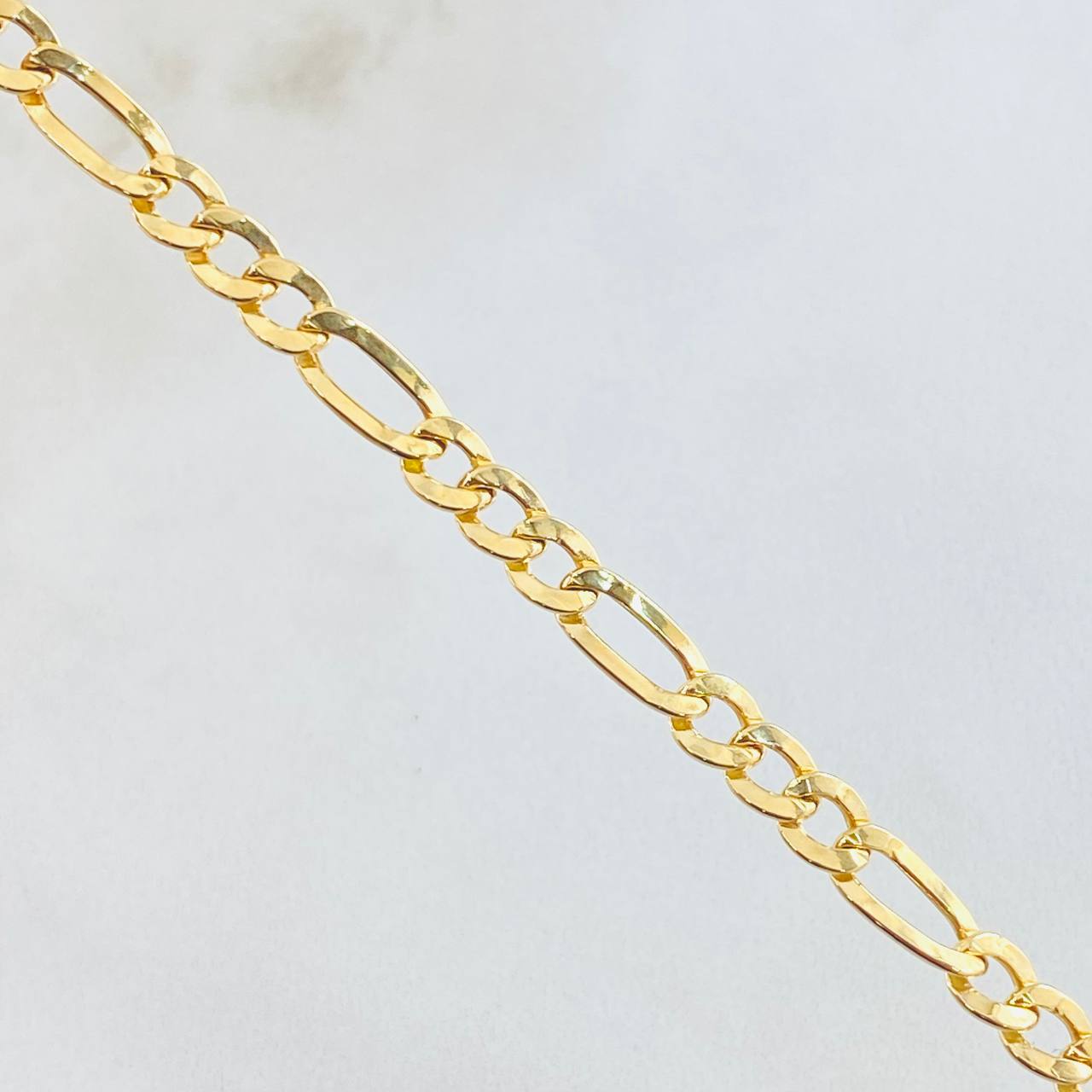 Cadena Figaro 7.85gr / 70cm / Oro Amarillo +1 18K *