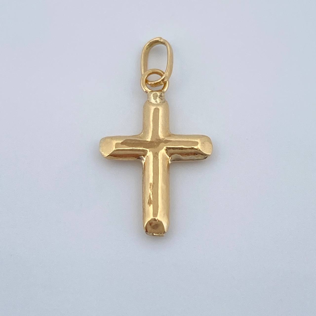 Dije Cruz Plana 0.45gr / 2cm / Oro Amarillo 18K &
