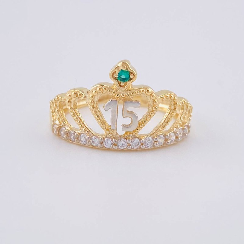 Anillo Corona Quinces Corazón 3.2 g / T7 1/4 Dos Oros Amarillo Blanco 18K