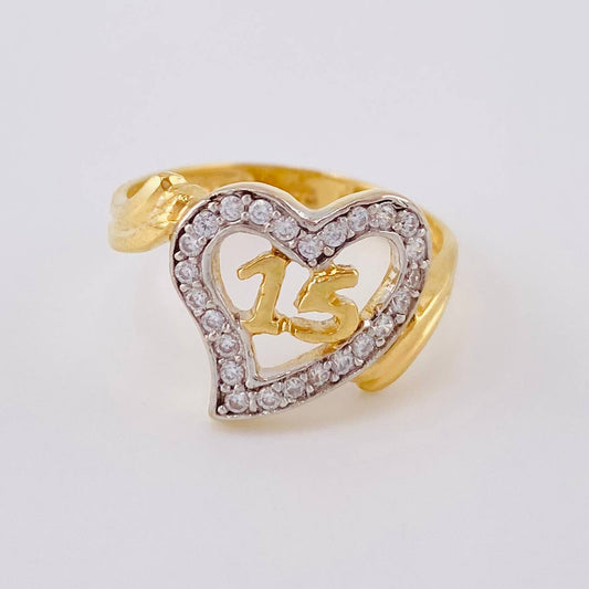Anillo Corazon Quinces 3.05 g / T6 3/4 Oro Amarillo 18K