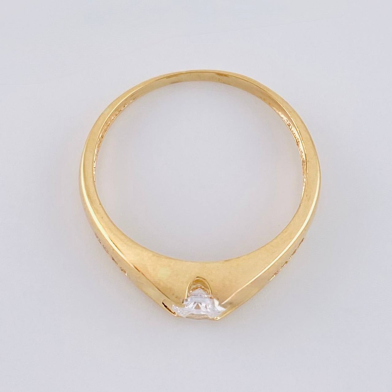 Anillo Solitario Intreccio 2.15 g / T6 3/4 Oro Amarillo 18K