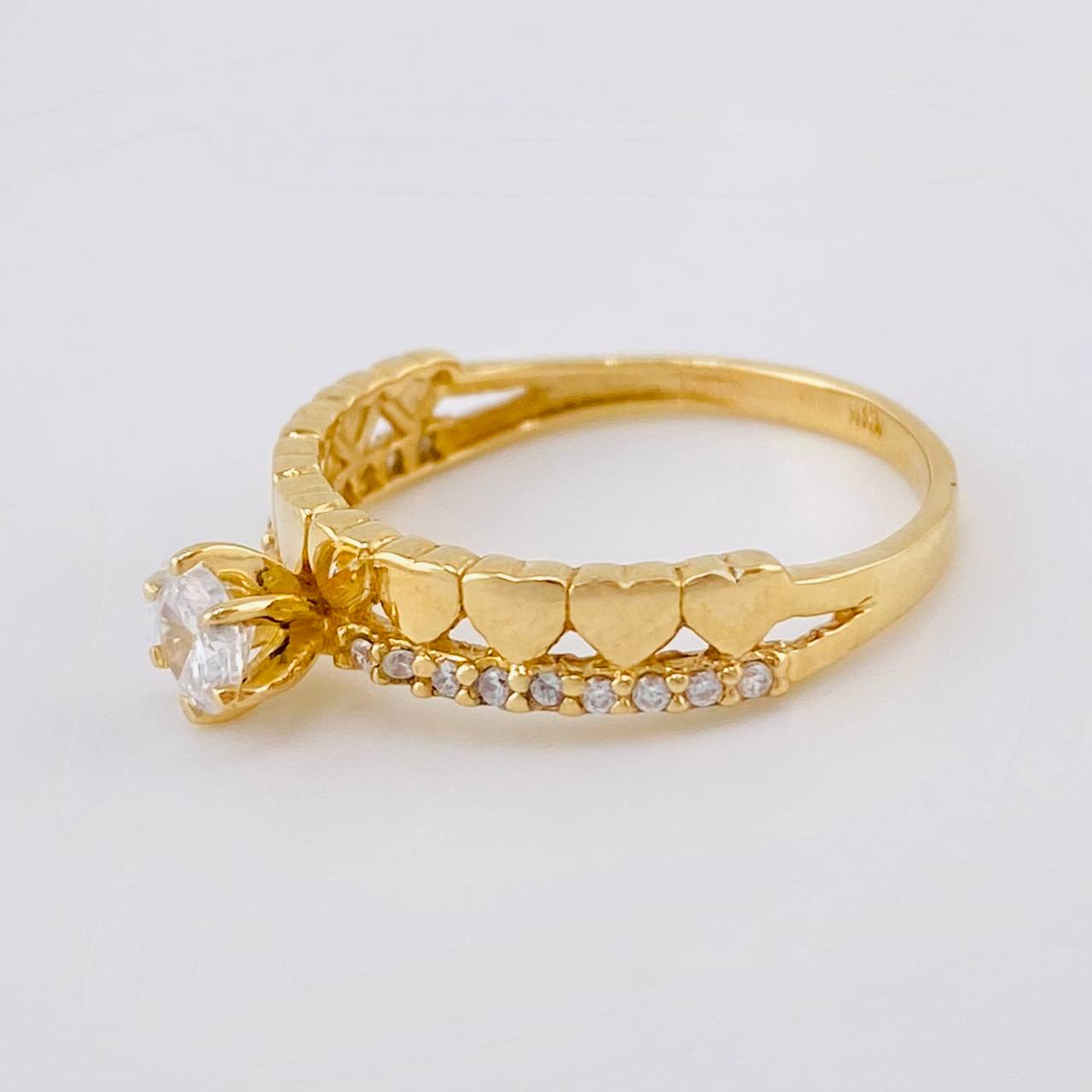 Anillo Solitario Corazones Dual 2.35 g / T6 1/4 Oro Amarillo 18K