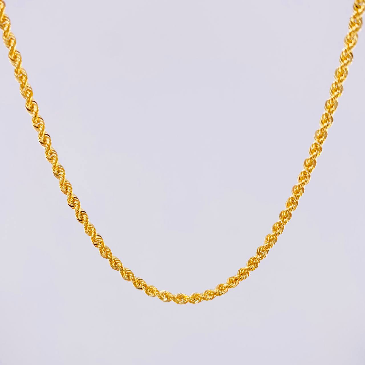 Cadena Lazo 3.45 g / 60.2 cm / 2.15 mm Oro Amarillo 18K