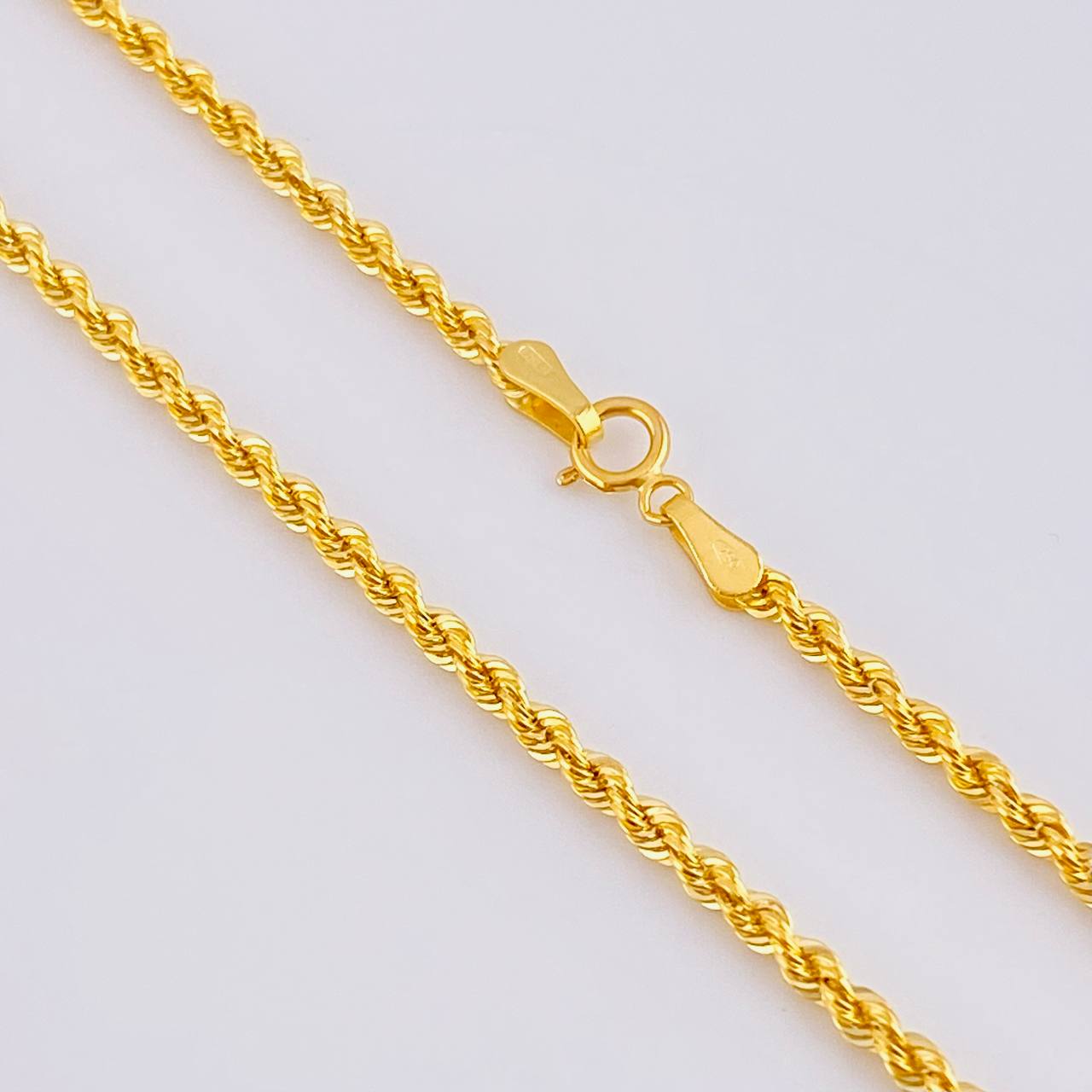 Cadena Lazo 2.6 g / 45.2 cm / 2.15 mm Oro Amarillo 18K