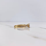 Anillo Solitario 2.6gr / T7 / Circones Blancos Oro Amarillo 18K $
