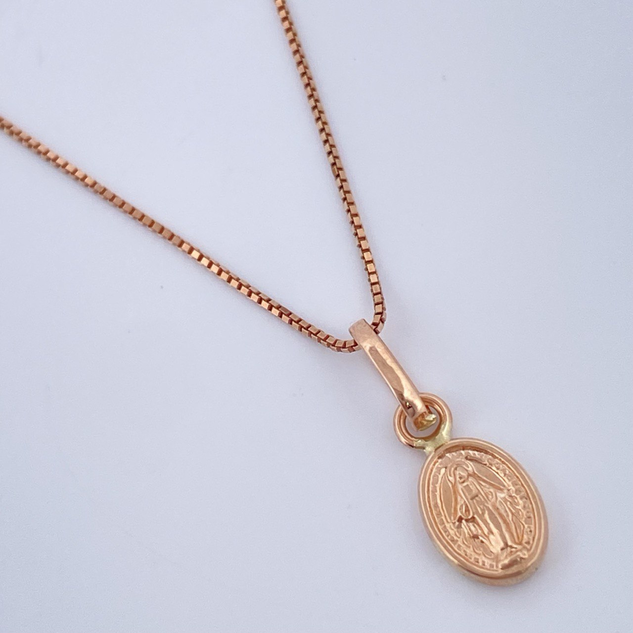 Set Cadena y Dije Veneciana + Virgen Milagrosa 1,65gr / Oro Rosa 18K &