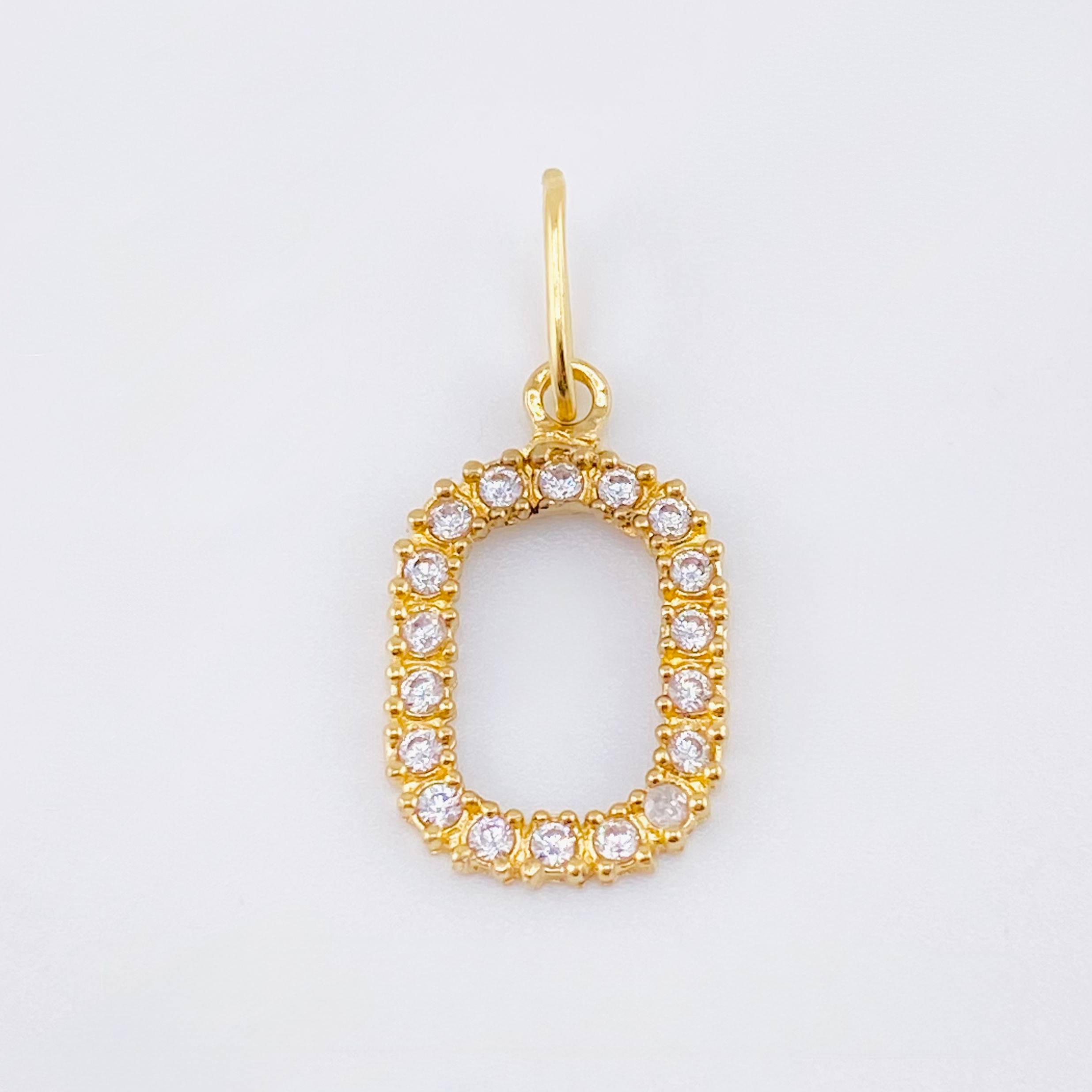 Dije Letra O 1.3gr / 2.5cm / Oro Amarillo 18K