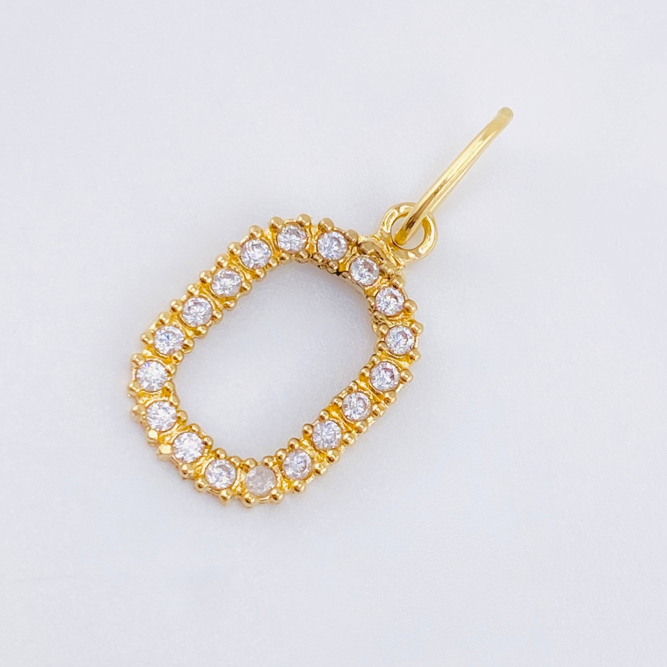 Dije Letra O 1.3gr / 2.5cm / Oro Amarillo 18K