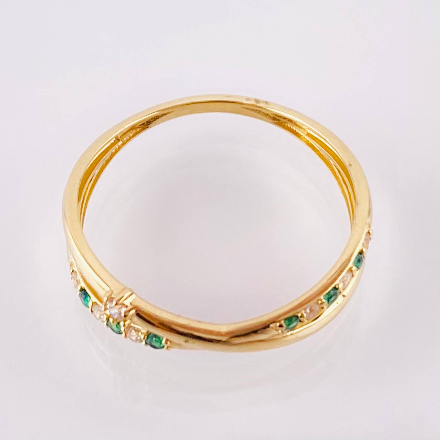 Anillo Carriles Cruzados 1.65gr / T7 1/2 / Oro Amarillo 18K