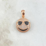 Dije Emoji Con Gafas 3.7gr / 3cm / Circones Blancos Negros Oro Rosa 18K ©