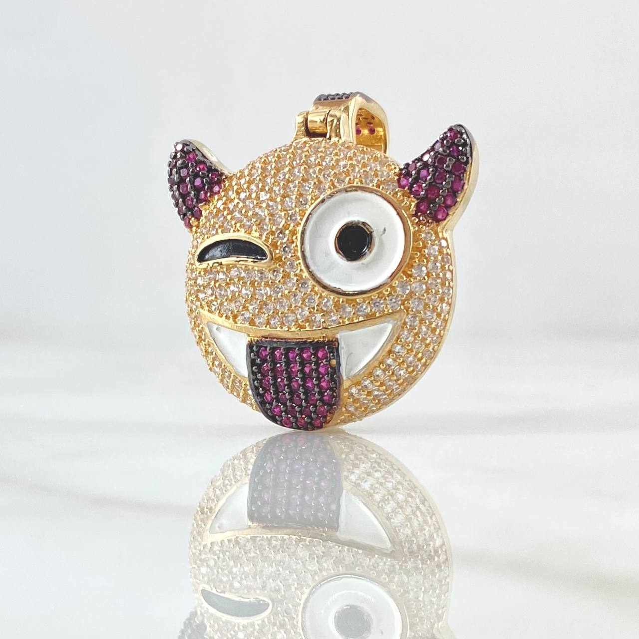 Dije Emoji Diablo 7.95gr / 3.5cm / Circones Blancos Fucsias Oro Amarillo 18K ©