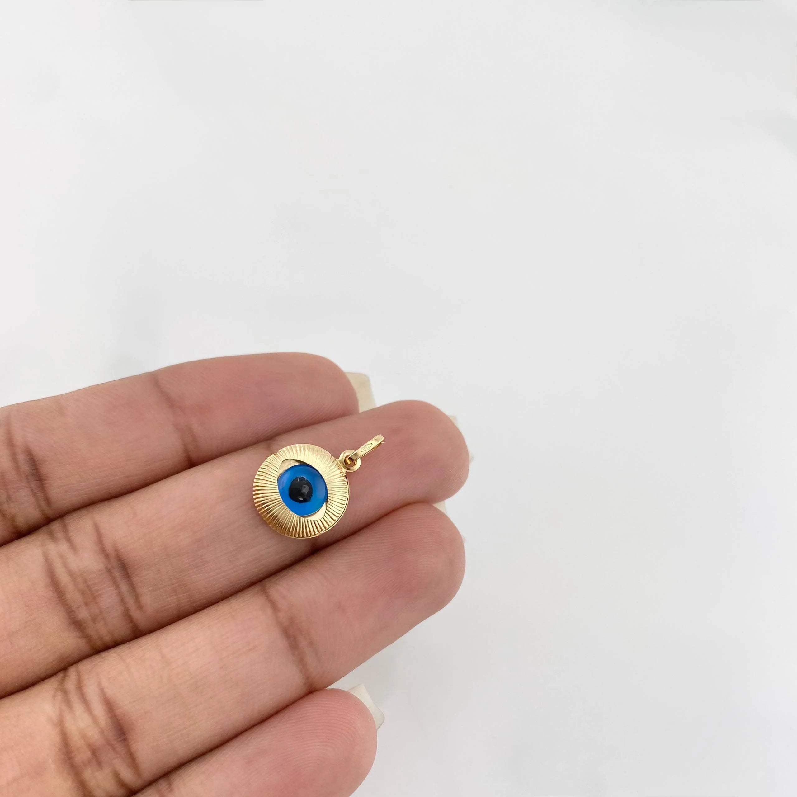 Dije Ojo turco 0.95g / 1.5cm Oro Amarillo 18K