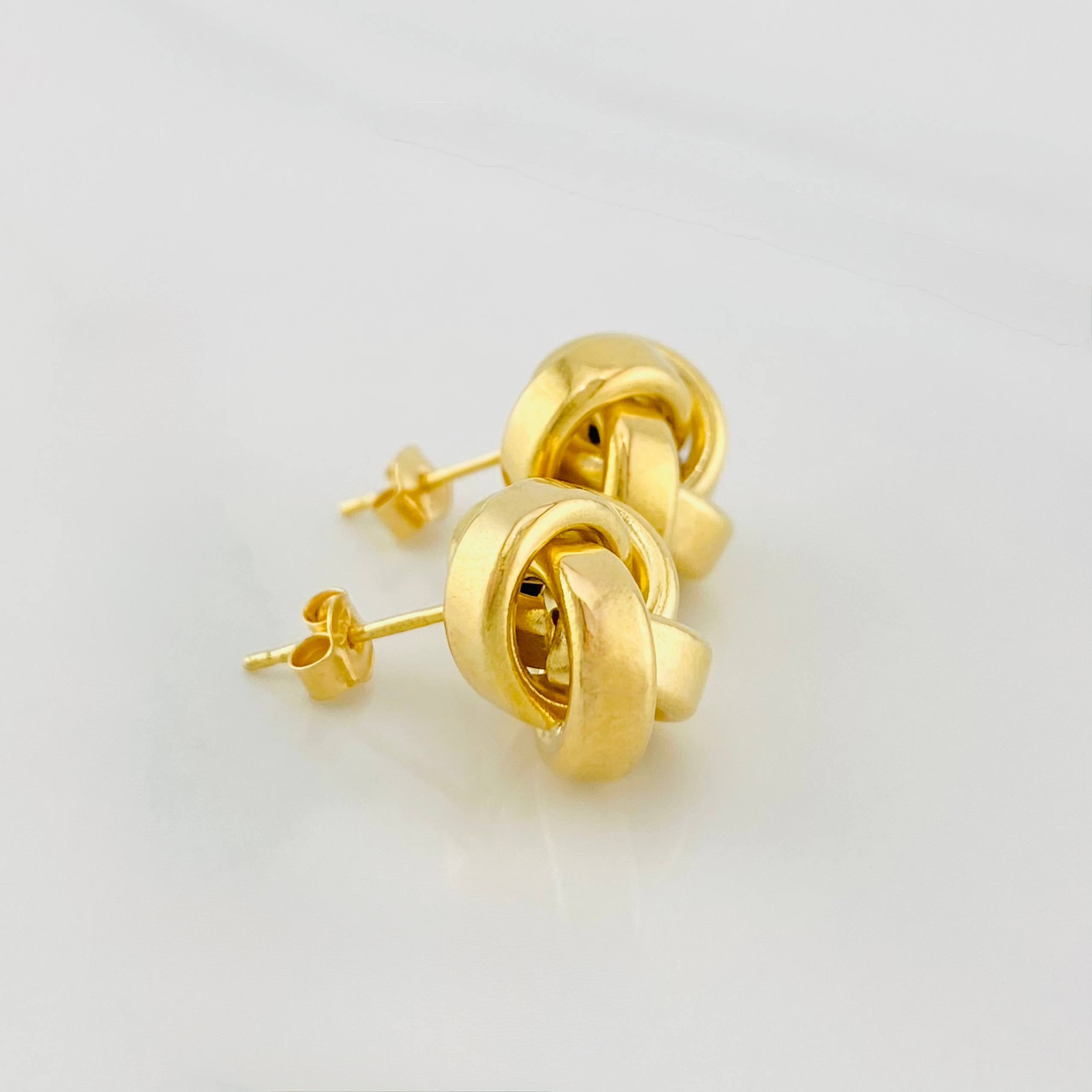 Topos Nudo 1.75g / 11.1mm Oro Amarillo 18K