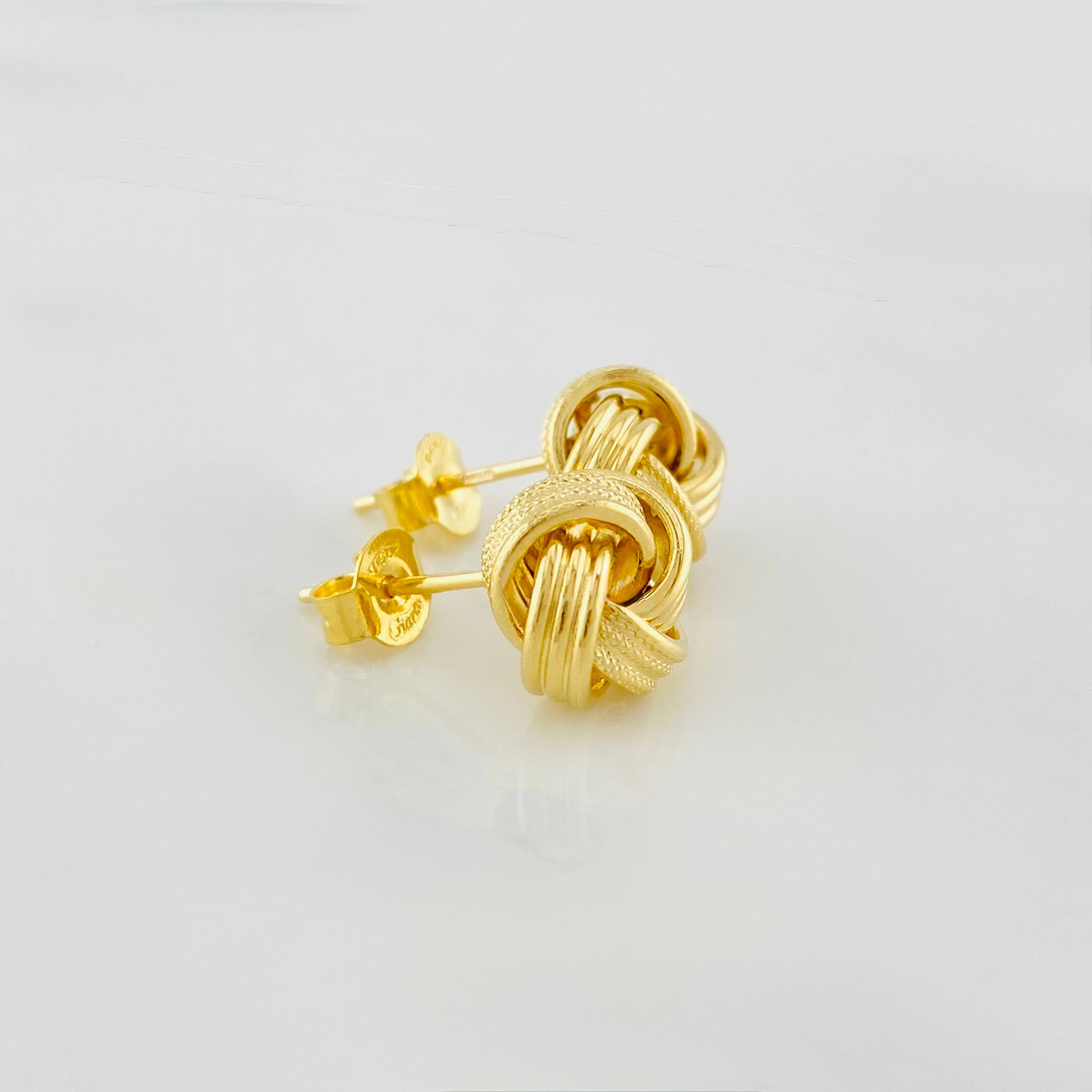 Topos Nudo 1.95g / 9.6mm Oro Amarillo 18K