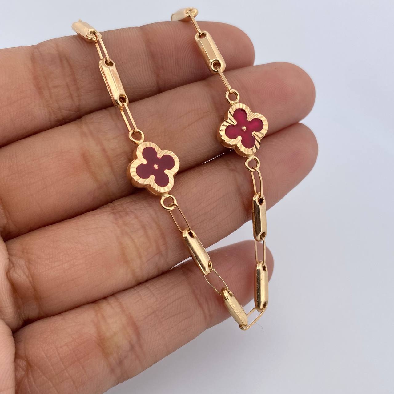 Cadena Barril Liso 9.2gr / 52cm / 3.3mm Trebol Rojo Oro Amarillo 18K $