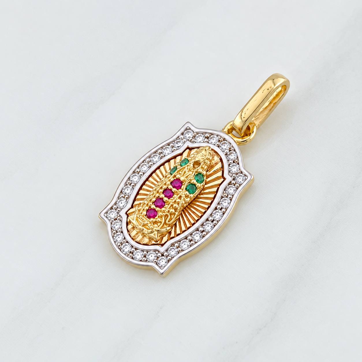 Dije Virgen Guadalupe 2.35g / 2.3cm Tres Oros 18K