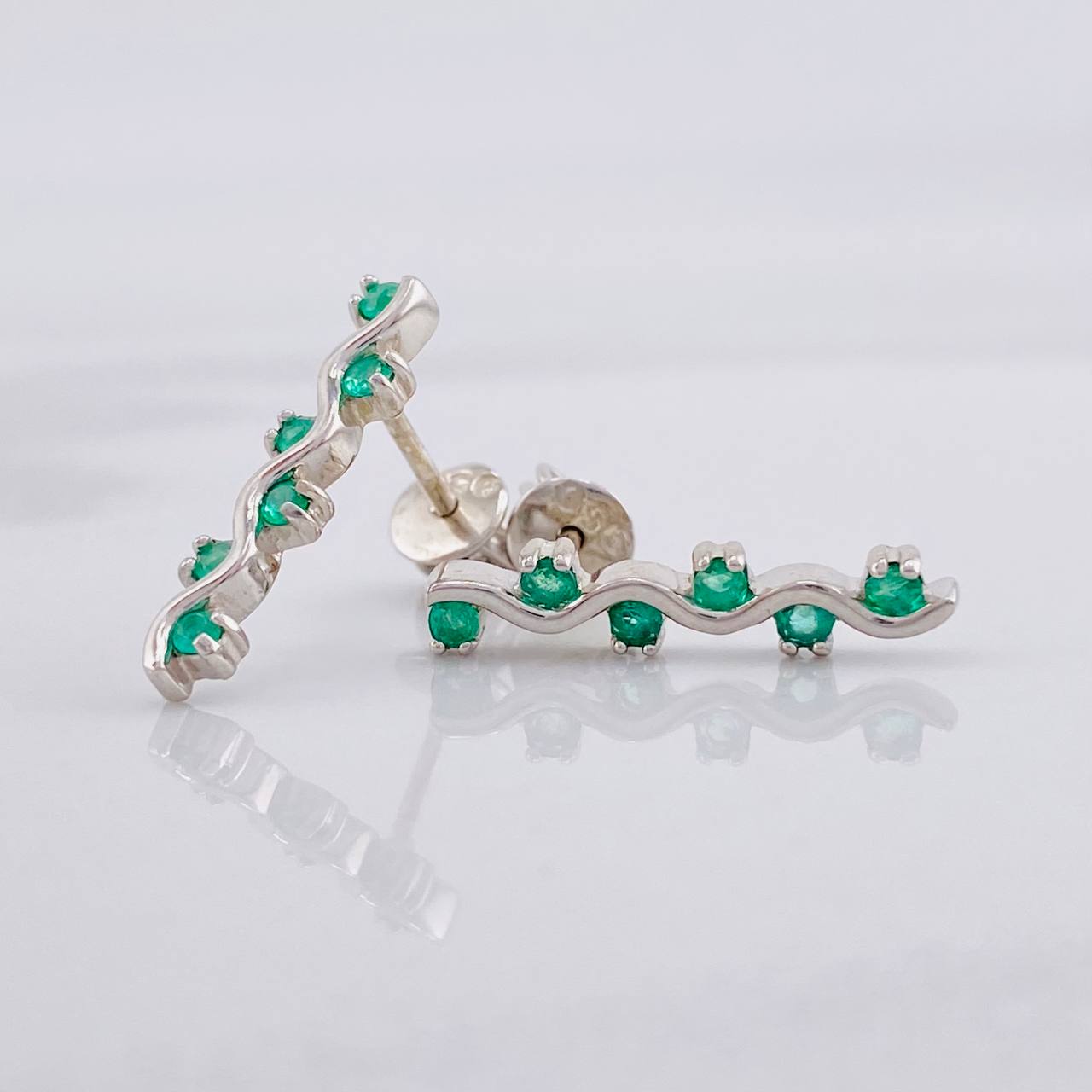 Topos Serpentina Esmeraldas 22pts 1.55g / 1.8cm Plata 950