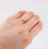 Anillo Solitario Corazón 2.45 g / T7 Oro Amarillo 18K