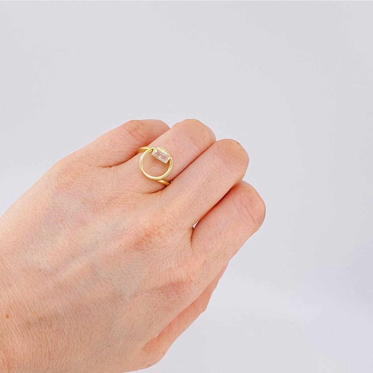Anillo Rectangulo En Aro 2.3 g / T6 1/2 Oro Amarillo 18K Nac.Esp.