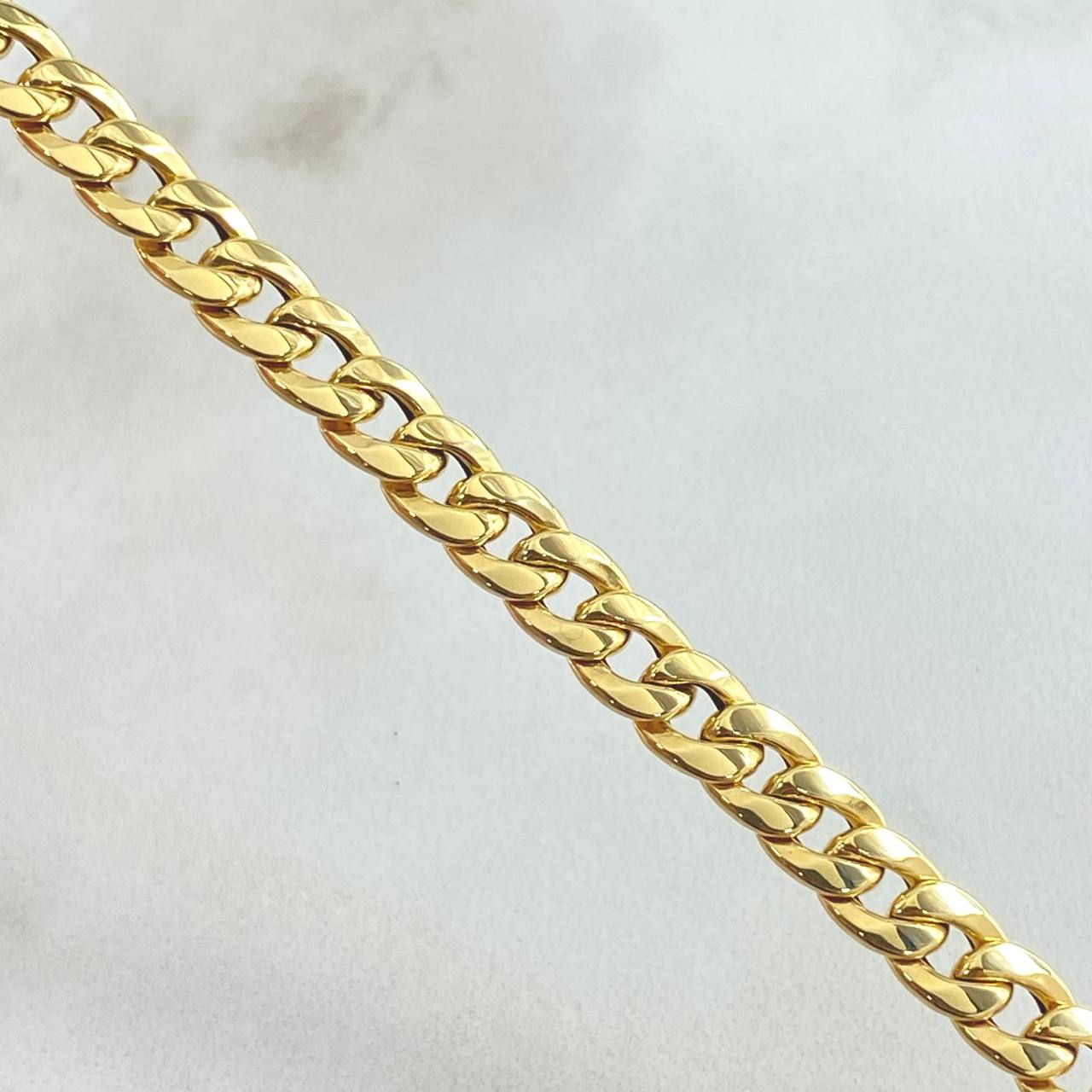 Pulso Cubano 6.3gr / 21.5cm / +1 Oro 18K ©