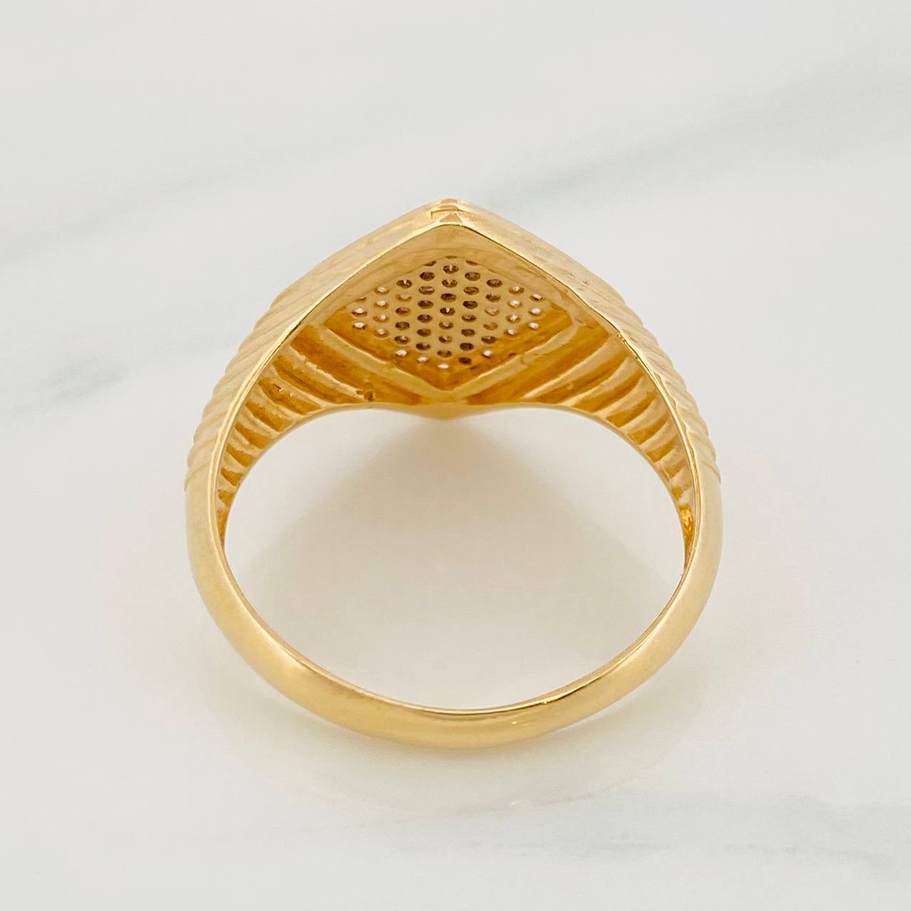 Anillo Sello Signo Peso 6.45g / T9 3/4 Oro Amarillo 18K