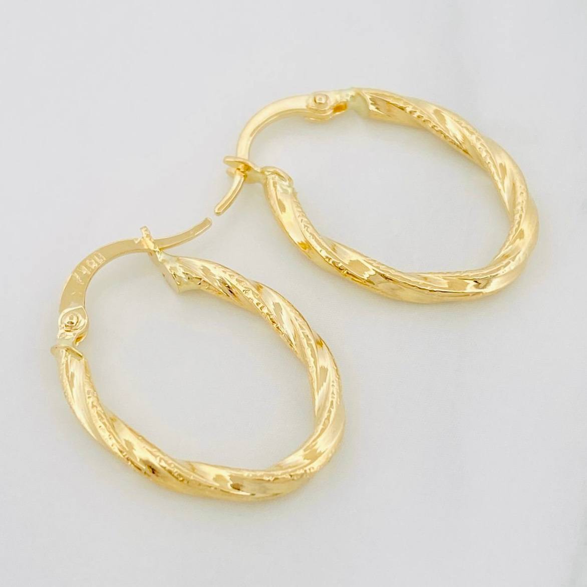 Candongas Mary Ovaladas 1.35g / 2cm Oro Amarillo 18K