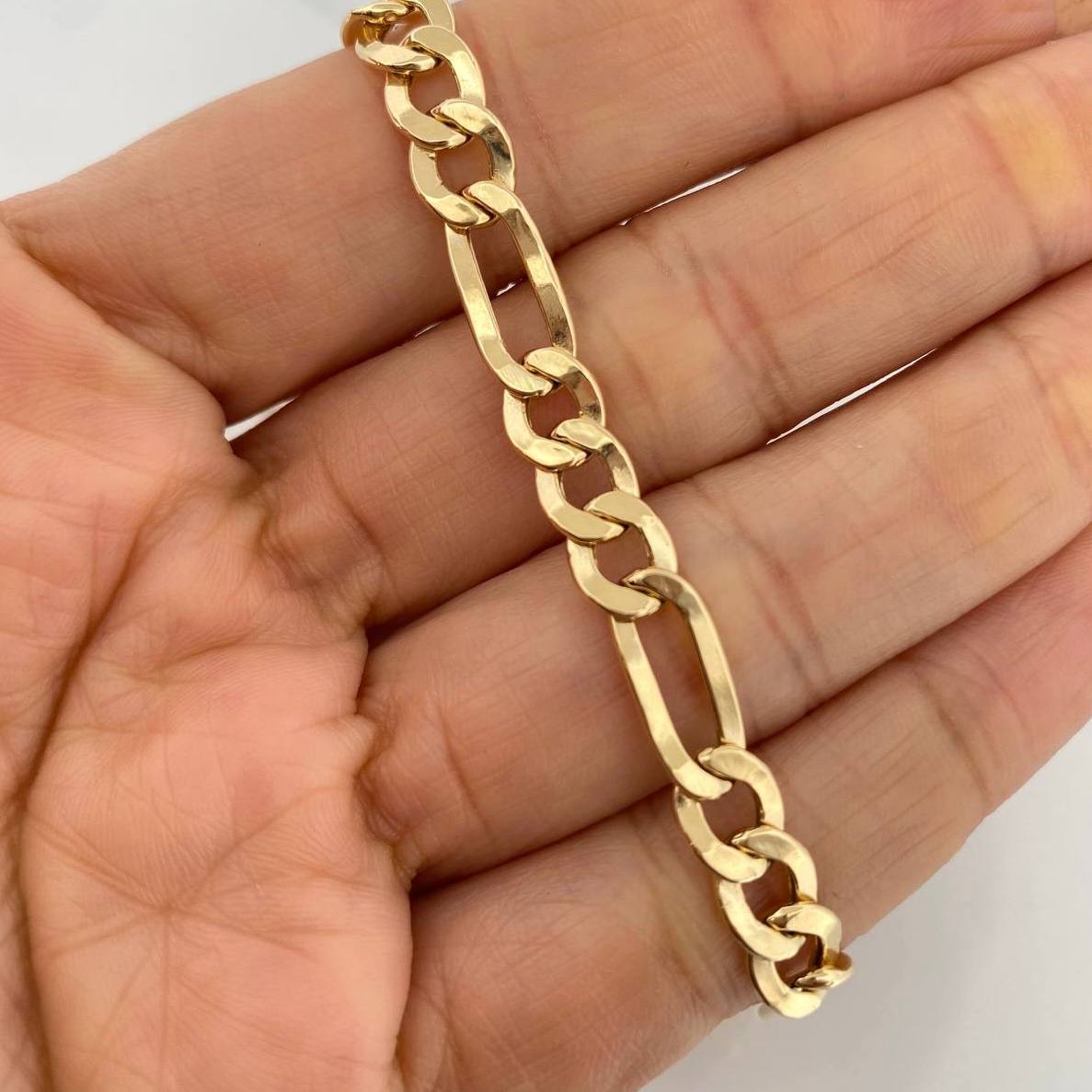 Pulso Figaro 5.75g / 20cm / 6.66mm Oro Amarillo 18K