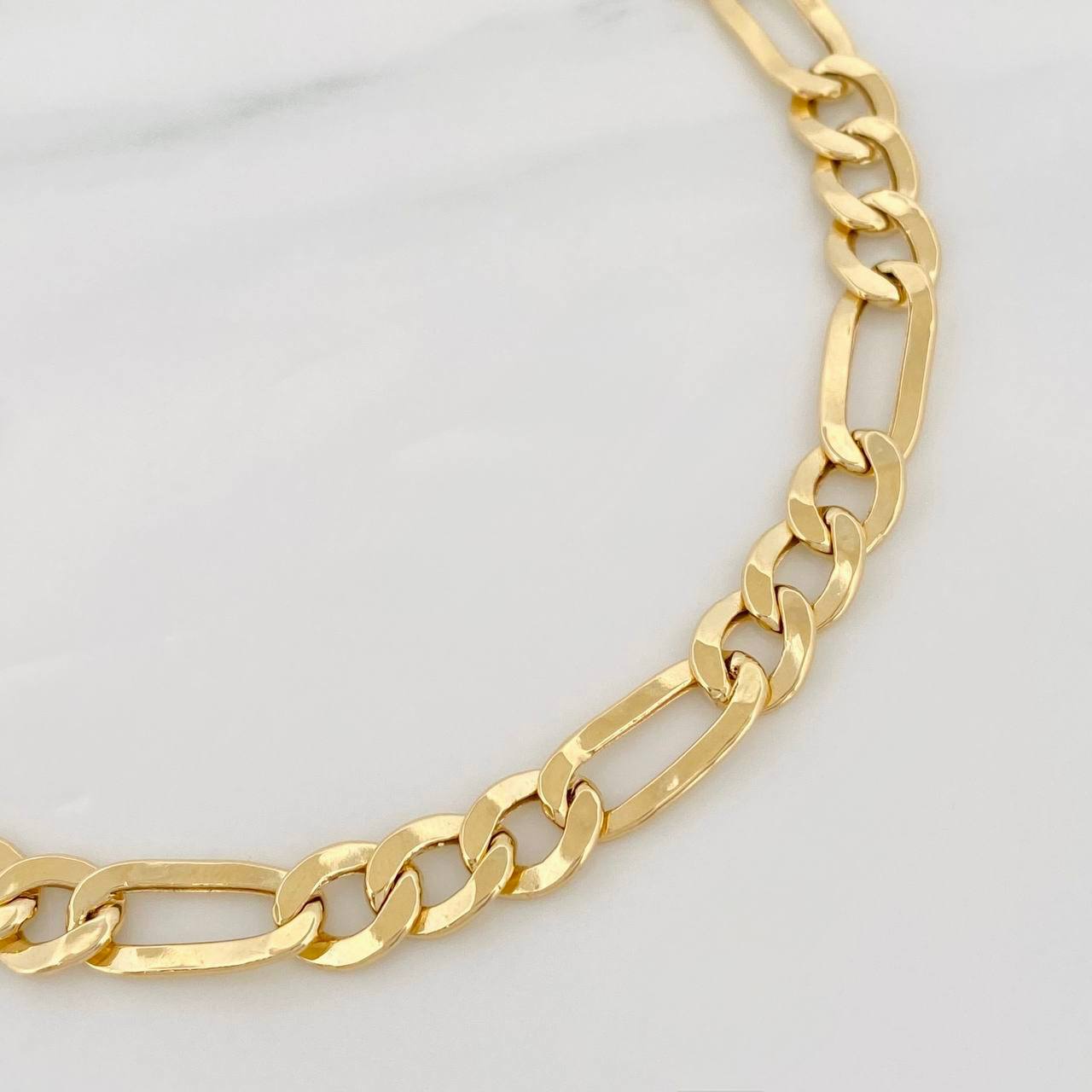 Pulso Figaro 5.75g / 20cm / 6.66mm Oro Amarillo 18K