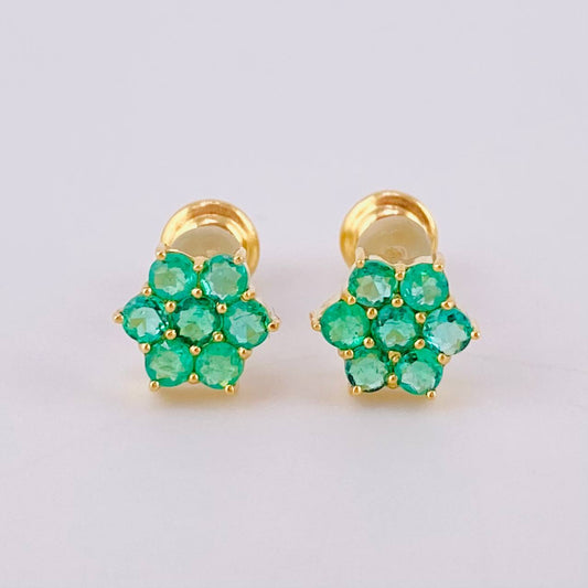 Topos Floreados Esmeraldas 51Pts 1.5 g / 7.5 mm Oro Amarillo 18K