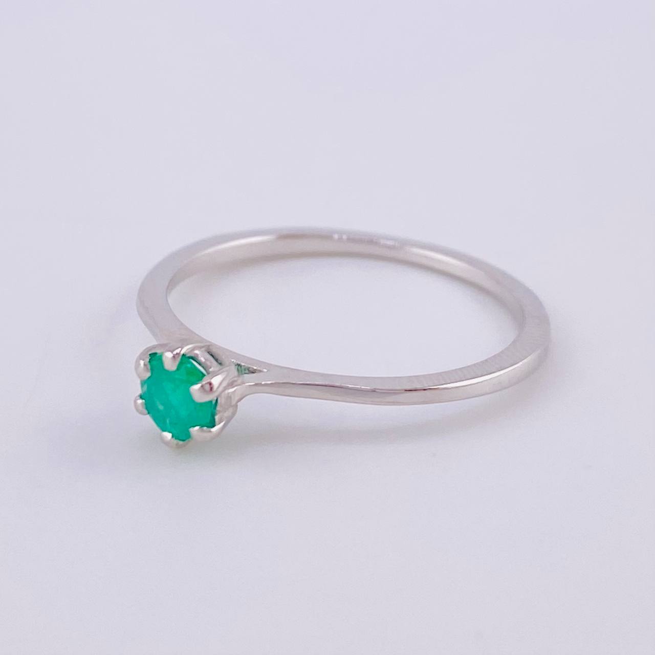 Anillo Solitario Esmeralda 18Pts 1.5 g / T6 3/4 Oro Blanco 18K