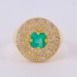 Anillo Sol Tupido Diamantes 72Pts Esmeralda 40Pts 6.25 g / T7 Oro Amarillo 18K