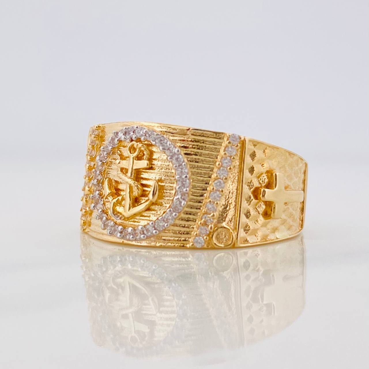Anillo Cruz Ancla 7.55g / T9 1/2 Dos Oros Amarillo Blanco 18K