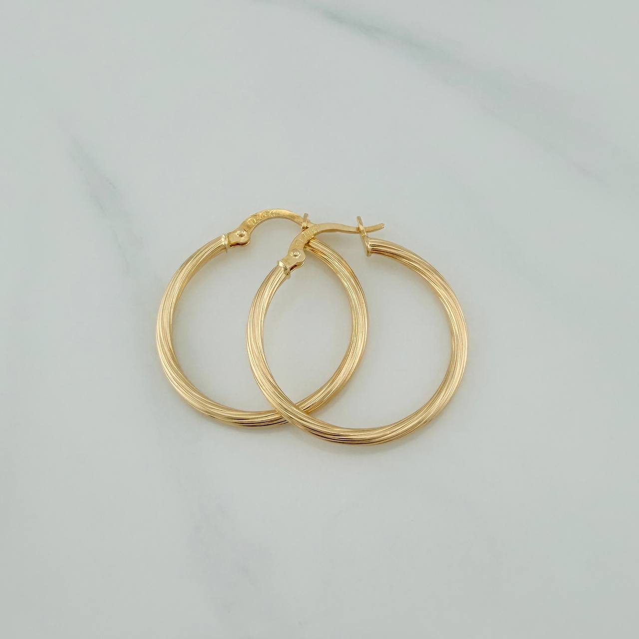 Candongas Lore 1.6 g / 2.7 cm Oro Amarillo 18K