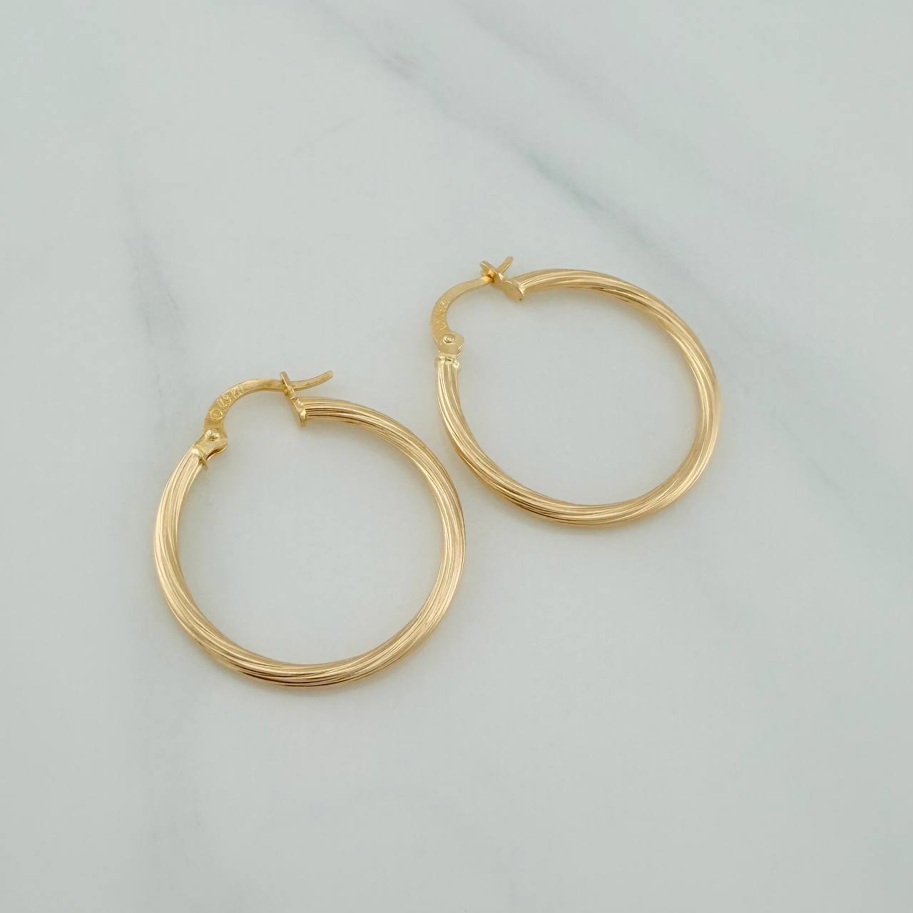 Candongas Lore 1.6 g / 2.7 cm Oro Amarillo 18K