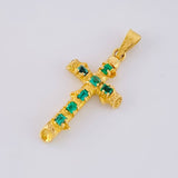 Dije Cruz Tronco Puntas Planas Esmeraldas 1,35 Qts 1.9 g / 3.4 cm Oro Amarillo 18K